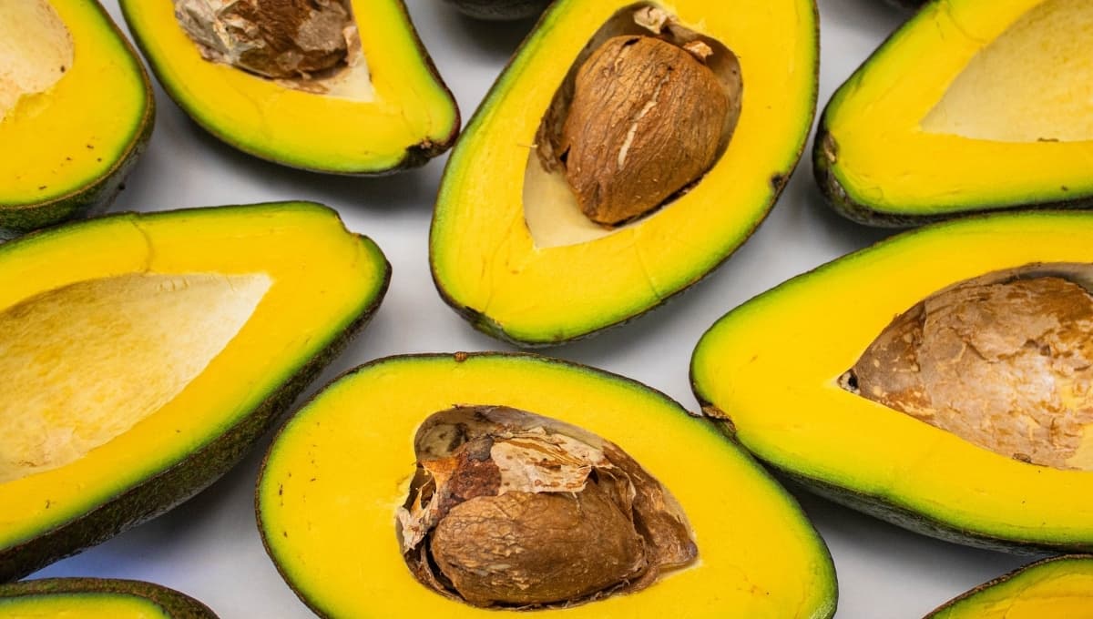 Hueso de aguacate: ¿para qué sirve y cómo se prepara?
