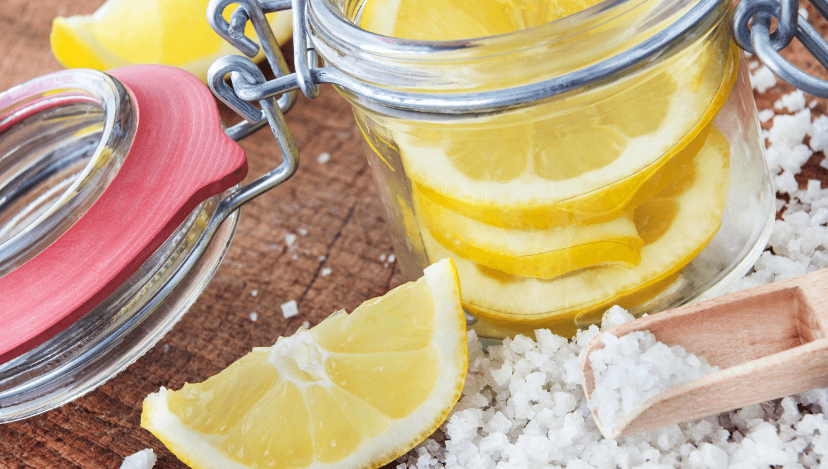 Mira cómo preparar sal de cítricos para darle un sabor delicioso a tu comida