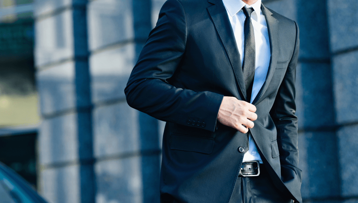 ¿Cómo lavar un traje en casa a mano? Dile adiós a la tintorería con estos trucos
