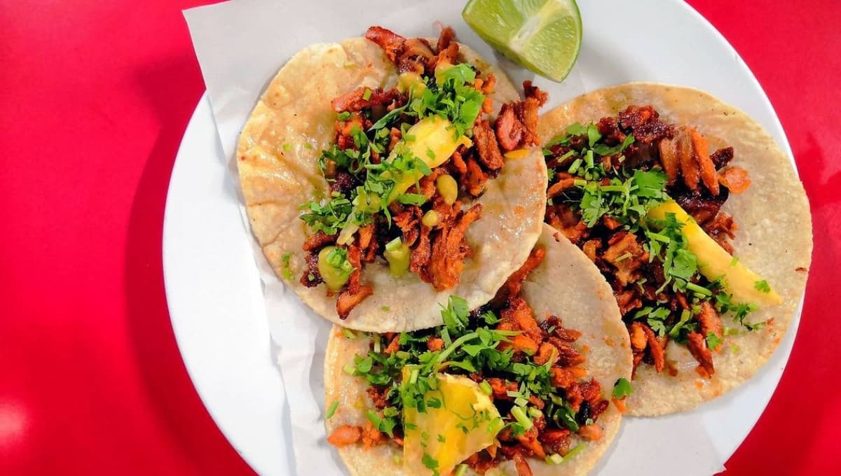 ¿Qué pasa si como tacos en la noche?