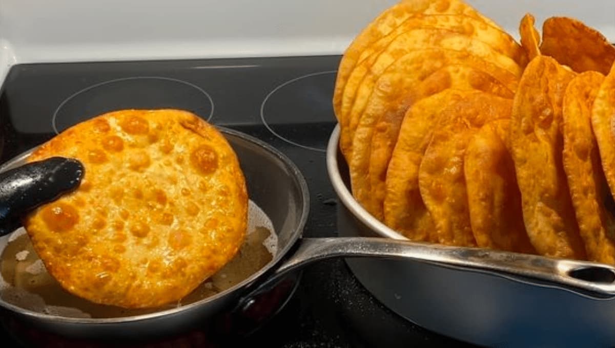 ¿Cómo hacer buñuelos con solo una tortilla de harina y azúcar? | RECETA
