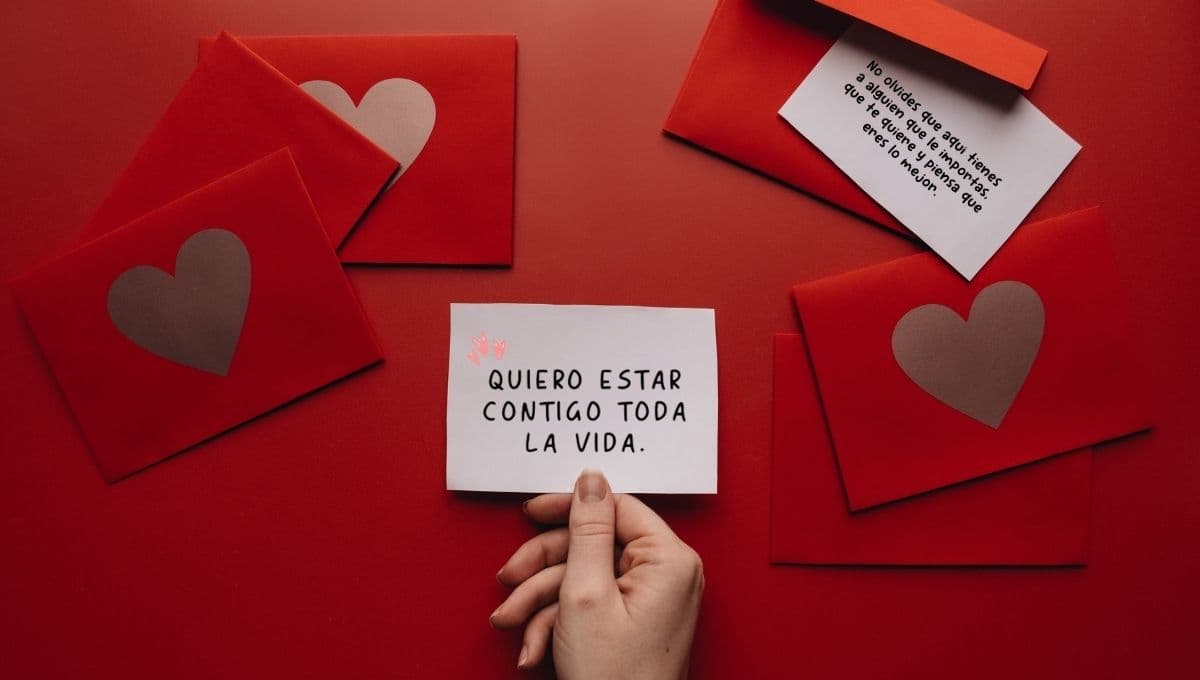 Mensajes de San Valentín: frases y deseos para dedicar a tu pareja y amigos