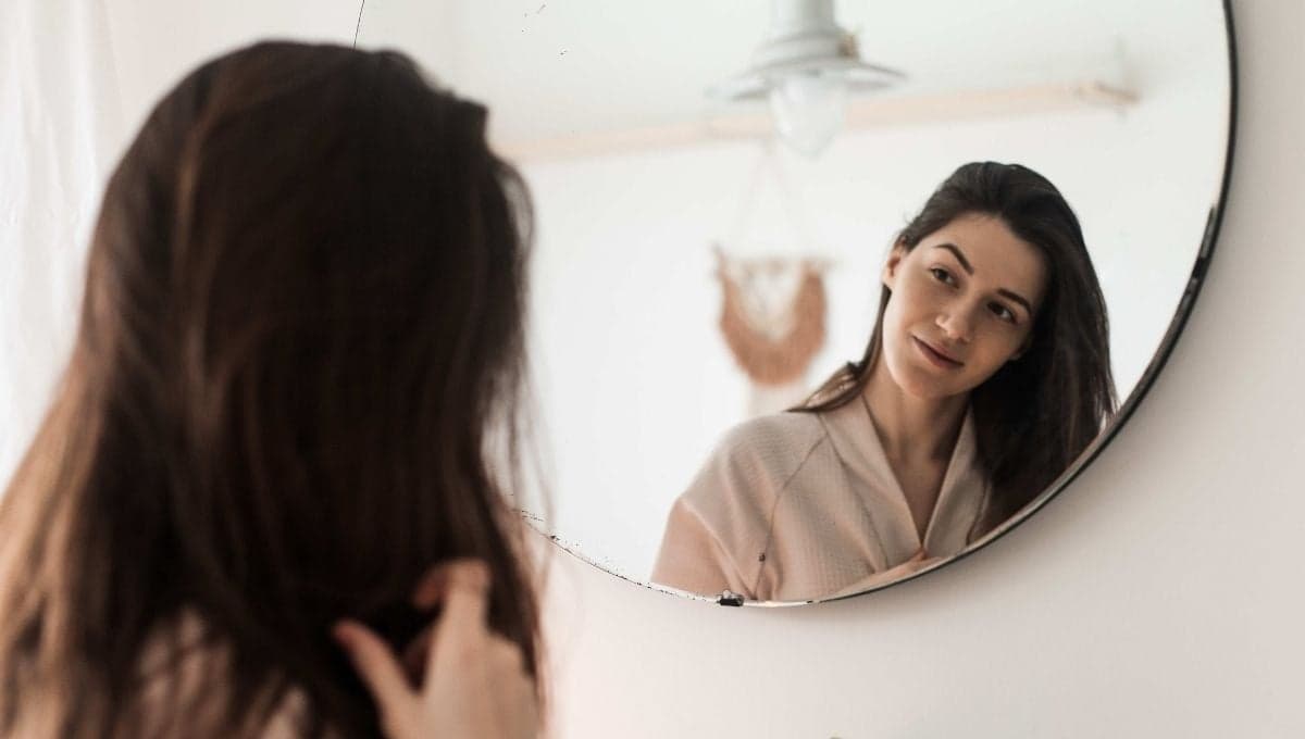 ¿Cómo afecta la menstruación al cabello? La razón por la que se vuelve seco y rebelde estos días