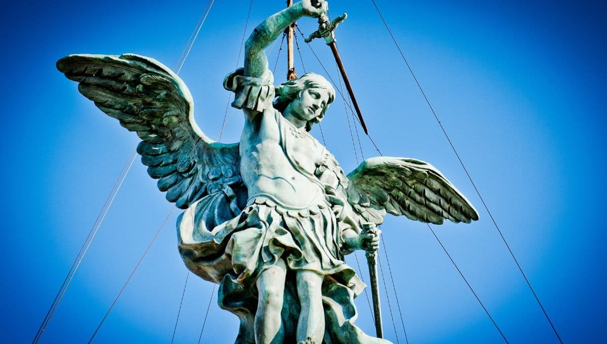 Oraciones a San Miguel Arcángel para protección contra todo mal