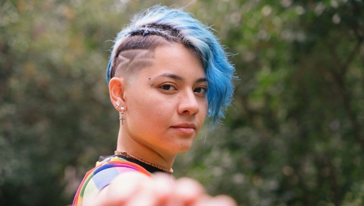 peinados para el Pride 2025